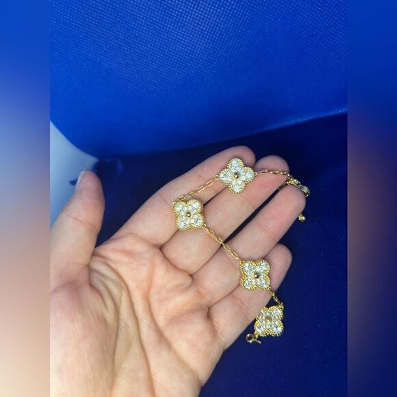 18k Gold Plated Alhambra Crystal Clover Motif Bracelet - Picture 3 of 14